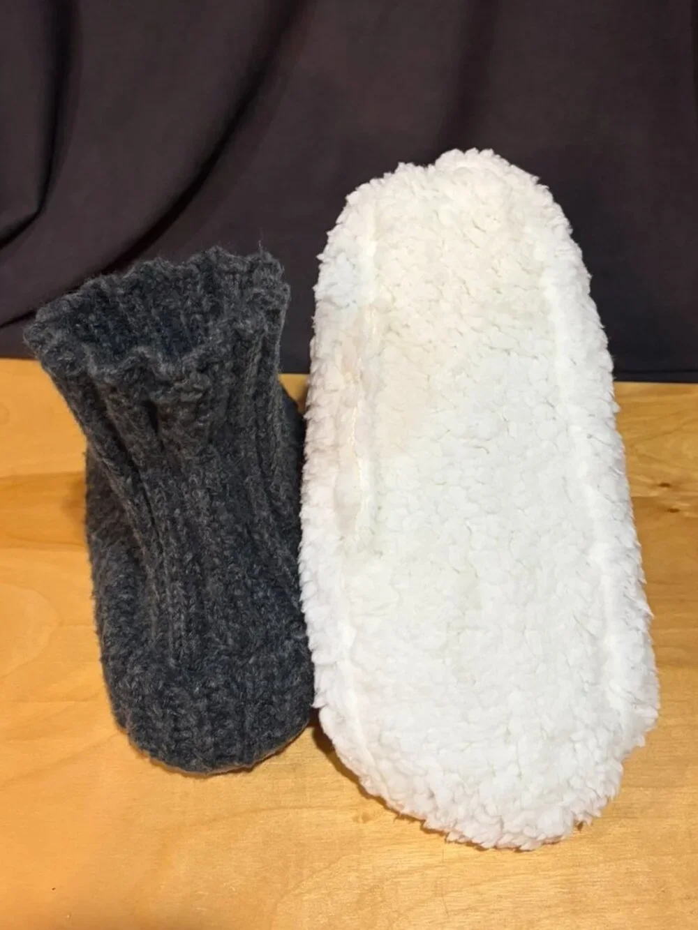 MUK LUKS Men's Cable Knit Fold Over Cuff Slipper Sock (S/M) Size 8-10